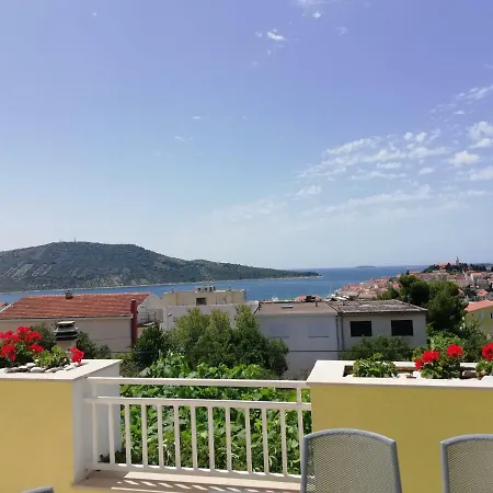Apartmani Marija Primosten Exterior photo