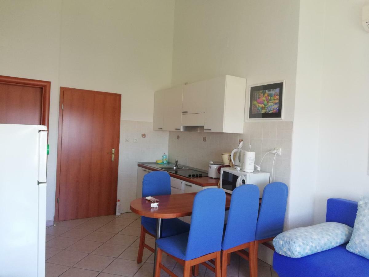 Apartment Apartmani Marija Primosten