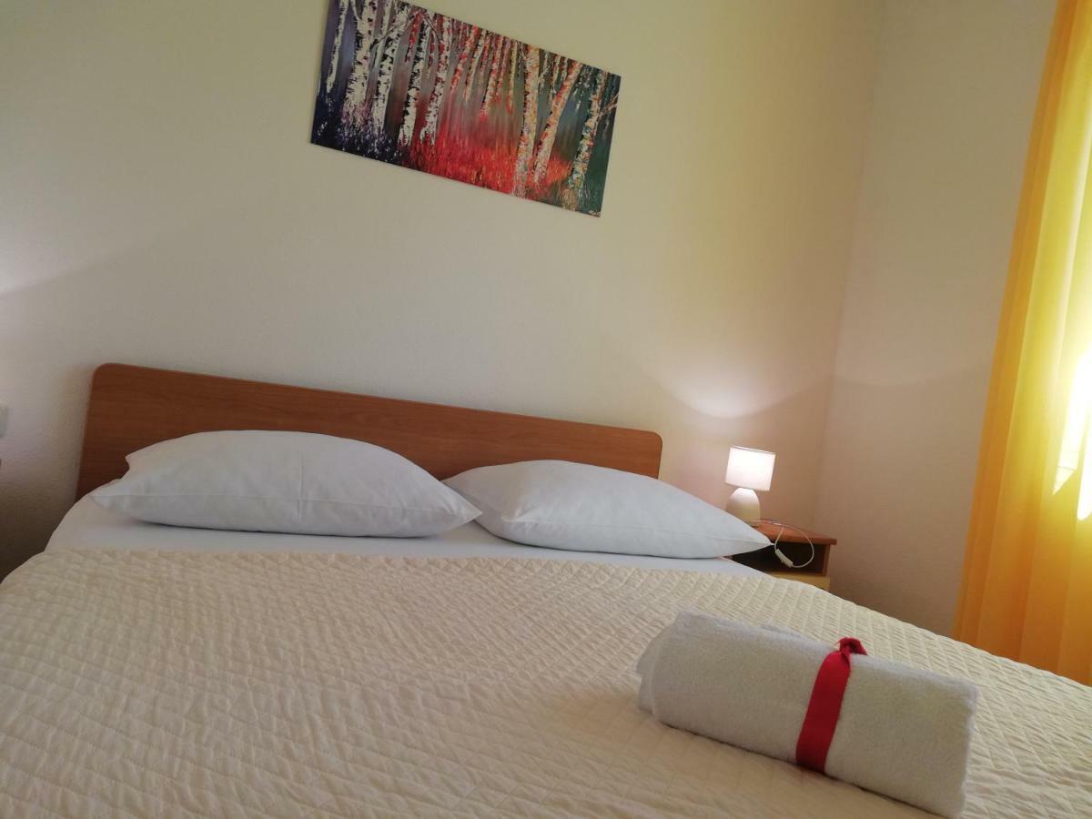 Apartment Apartmani Marija Primosten